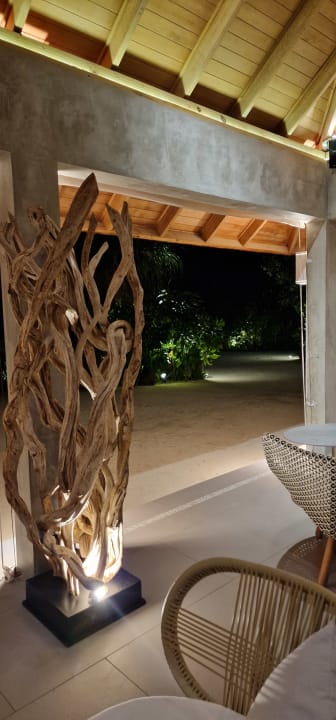 Sonstiges Outrigger Maldives Maafushivaru Resort