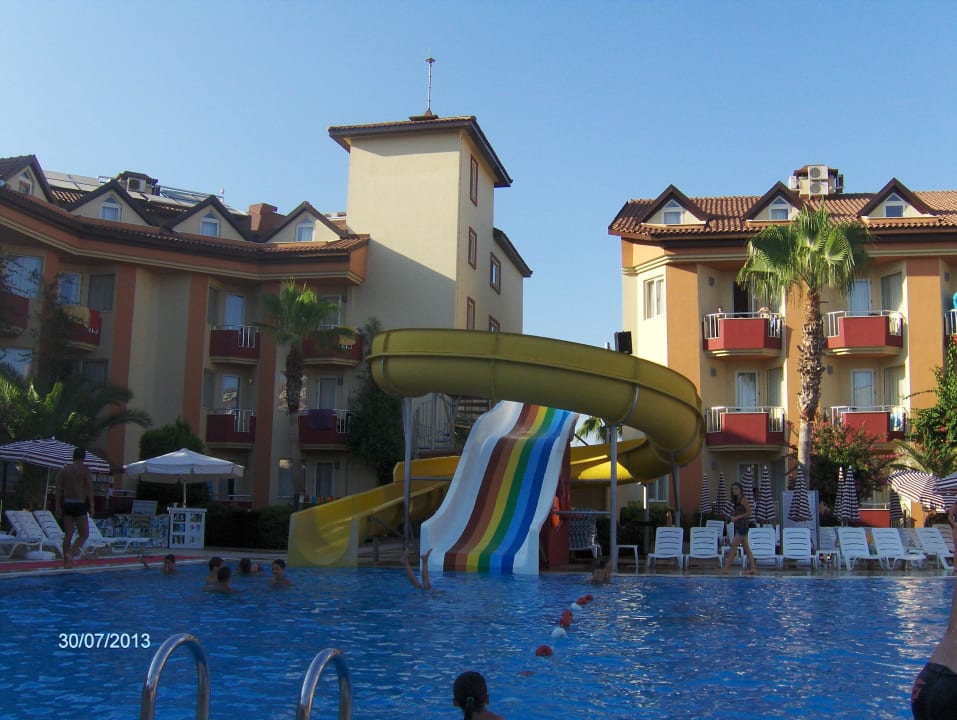 Rutschen sind nur 4x am Tag für 1/2 in Betrieb Hotel Orfeus Park