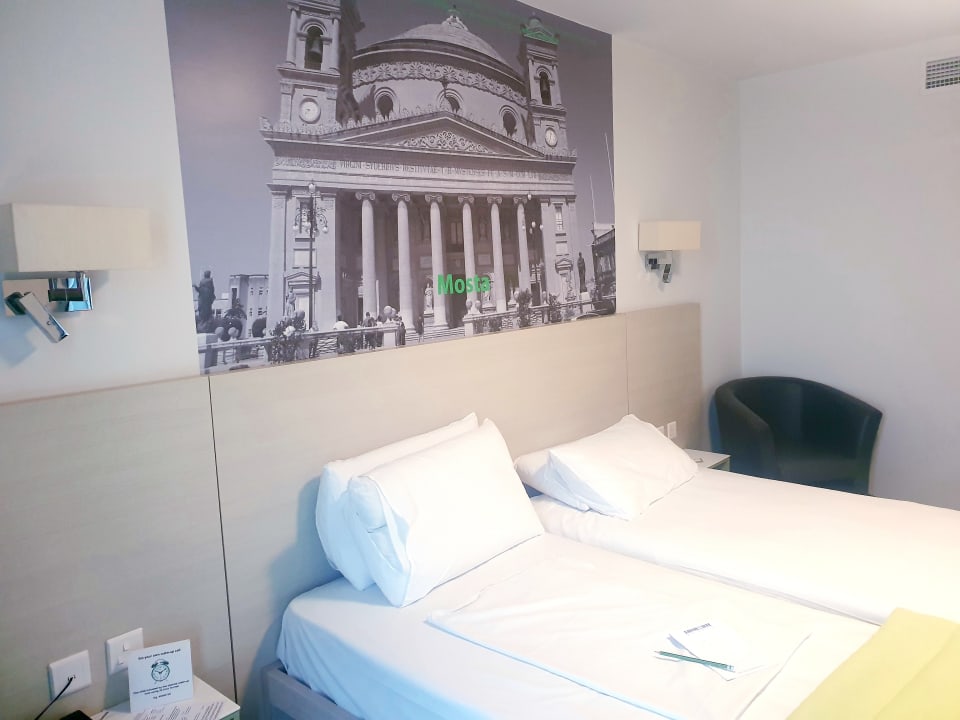 Zimmer Hotel Santana