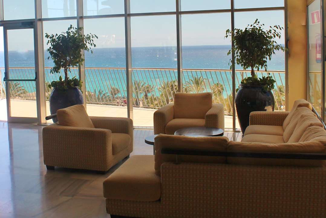 Tolle Aussicht und gemütlich R2 Pajara Beach