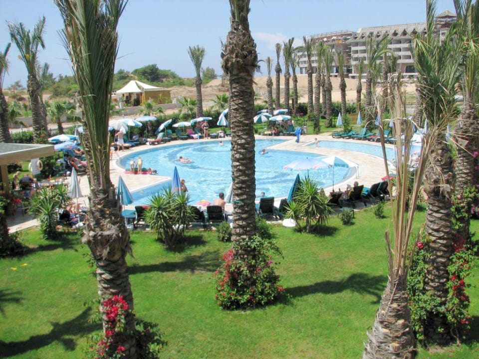 Pool unten Calimera Hane Garden