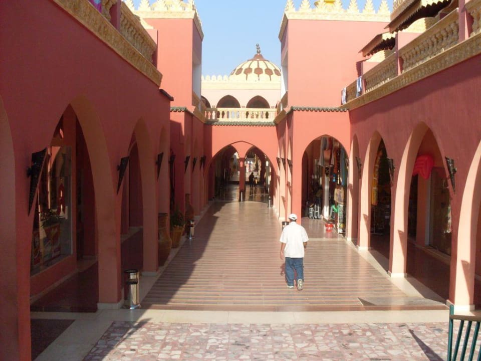 Einkaufsstraße im Hotel Pickalbatros Alf Leila Wa Leila Resort - Neverland Hurghada