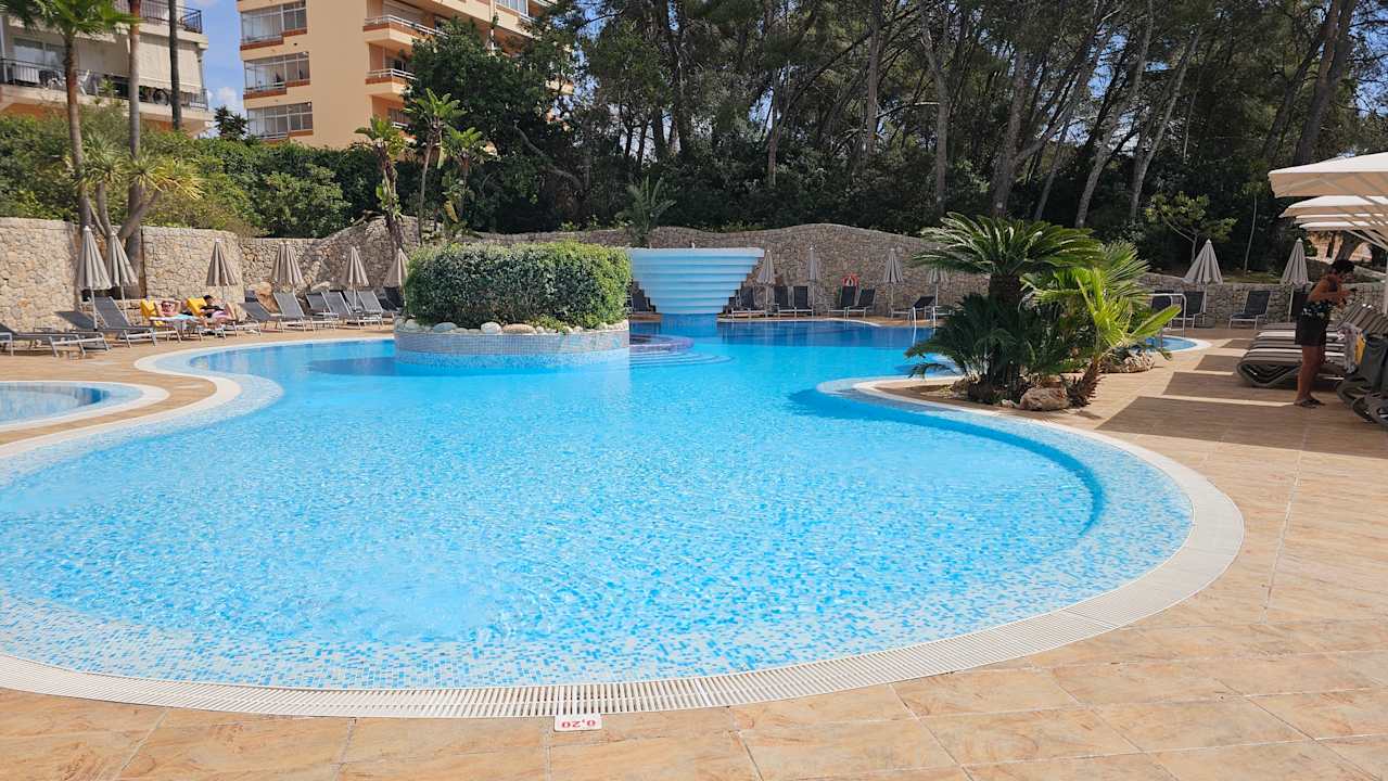 Pool allsun Hotel Cormoran