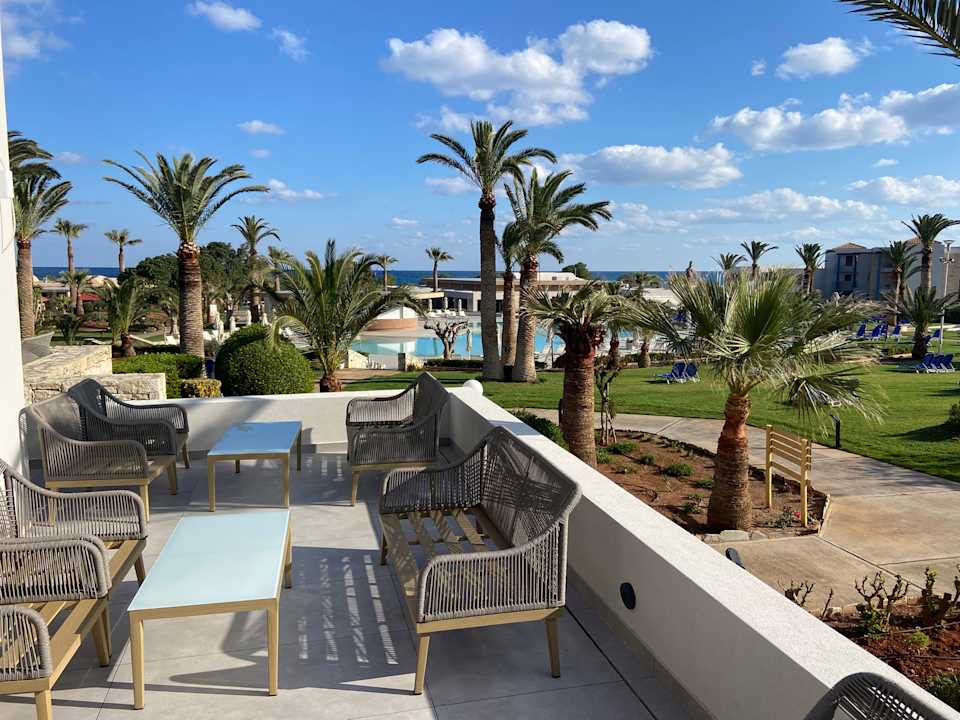 Gartenanlage Anissa Beach & Village