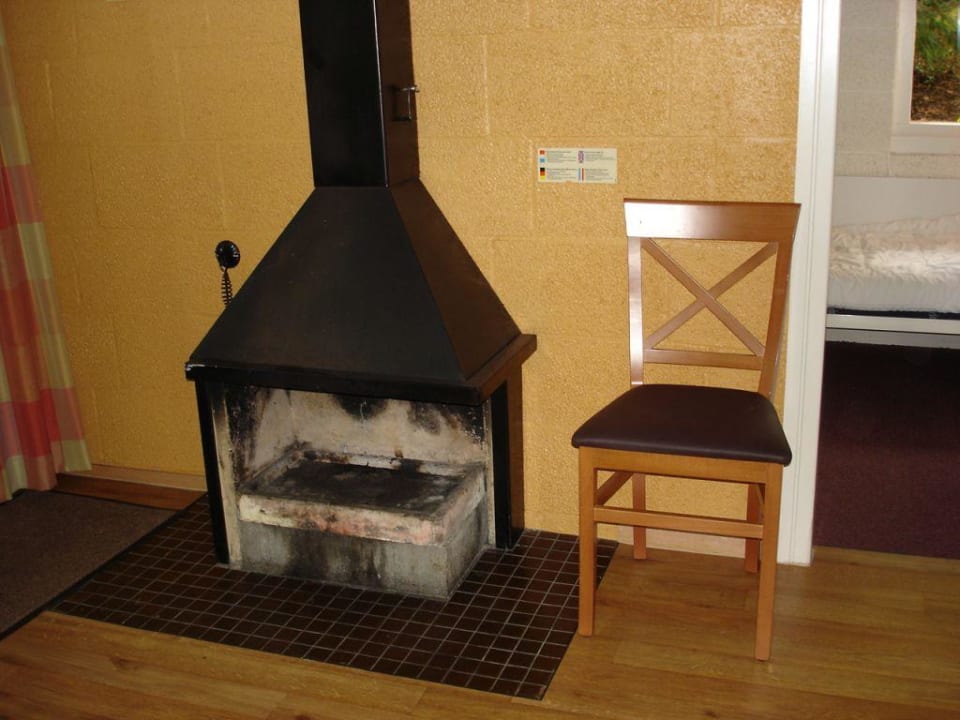 Kamin im Wohnraum Ferienpark Landal De Lommerbergen