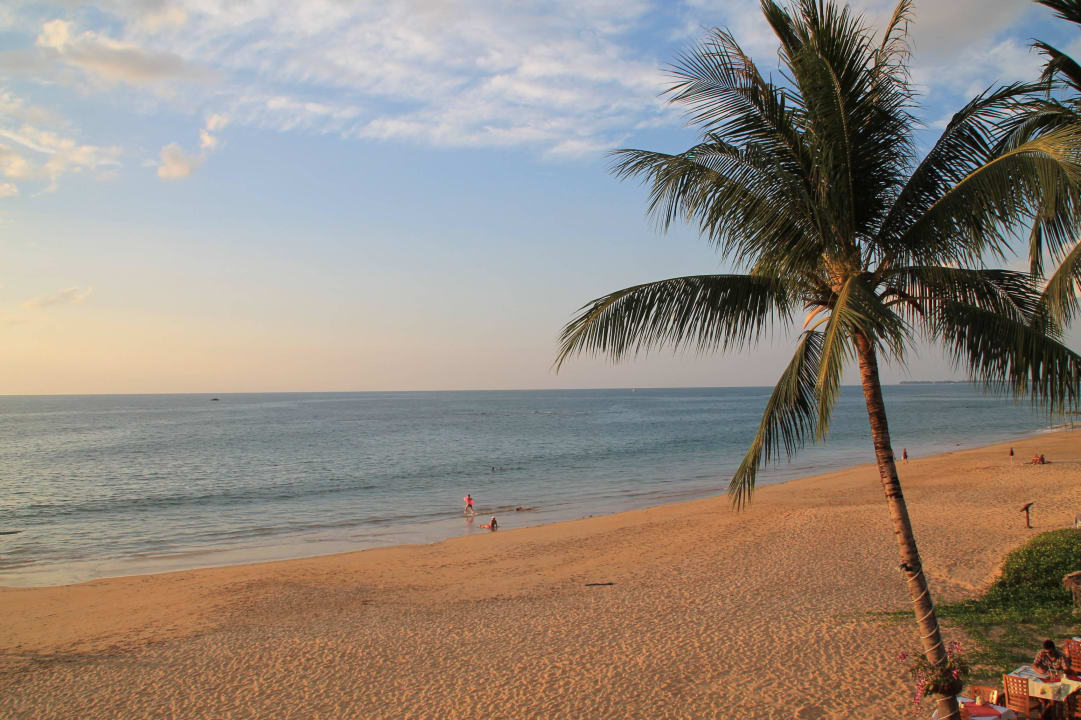 Strand Khao Lak Sunset Resort