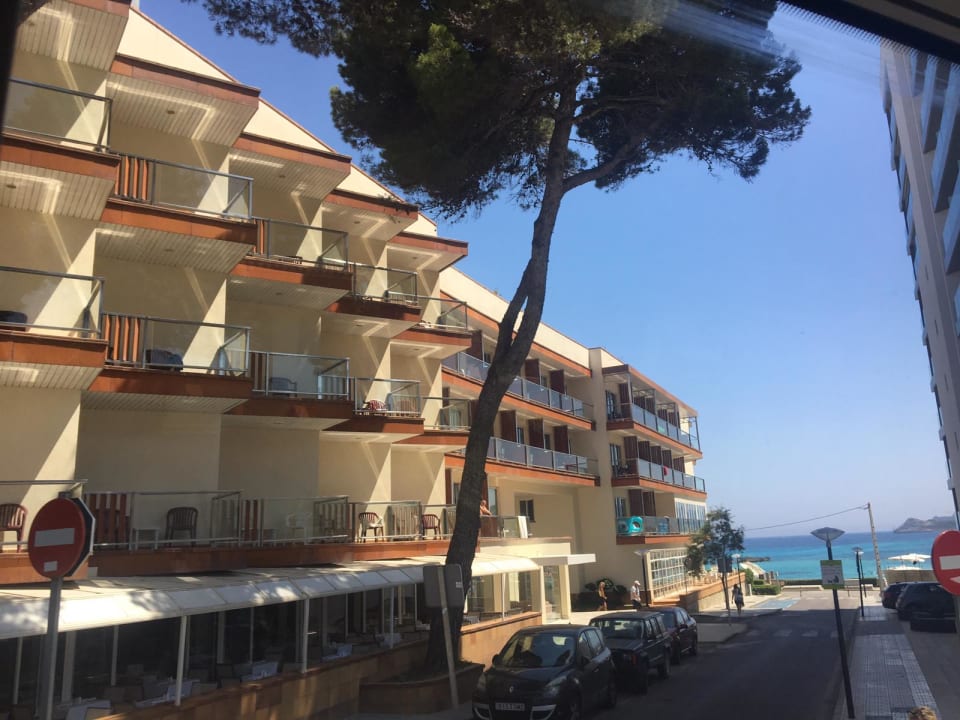 Außenansicht Hotel Clumba