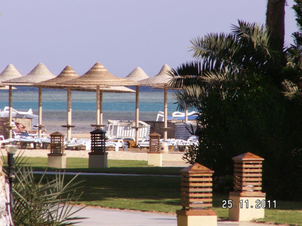 Blick von Zimmer zum Strand Stella Beach Resort & Spa Makadi Bay