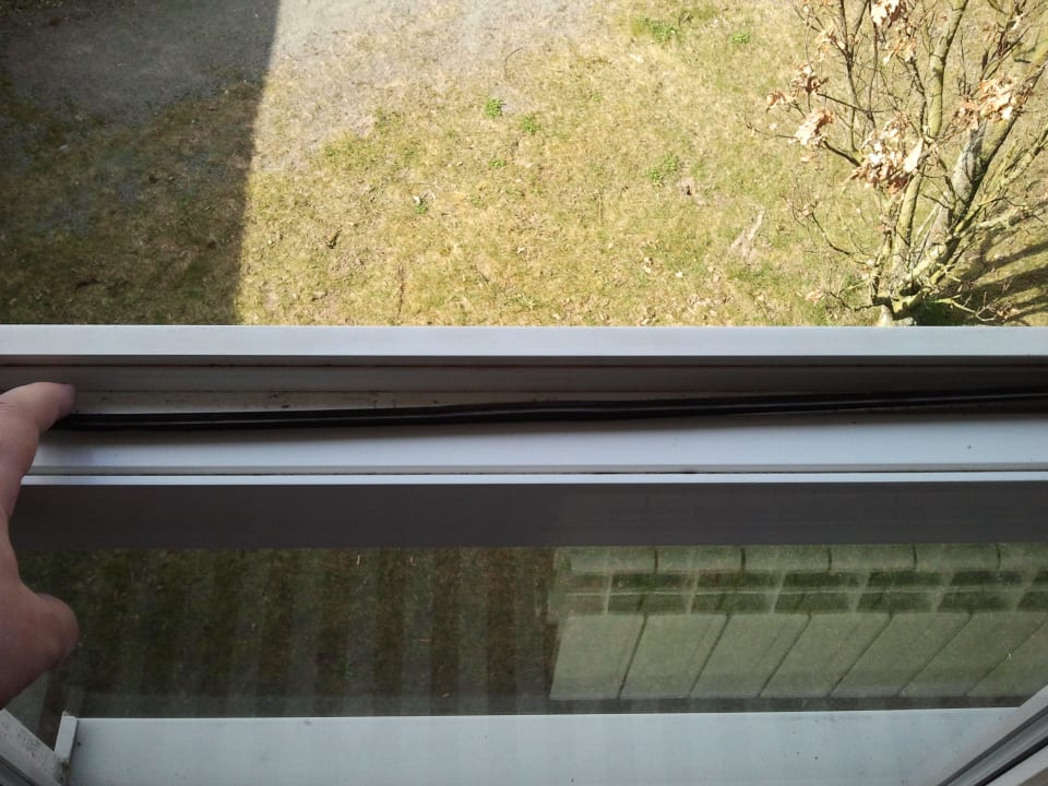 Zustand der Fenster AEDENLIFE Hotel & Resort Rügen