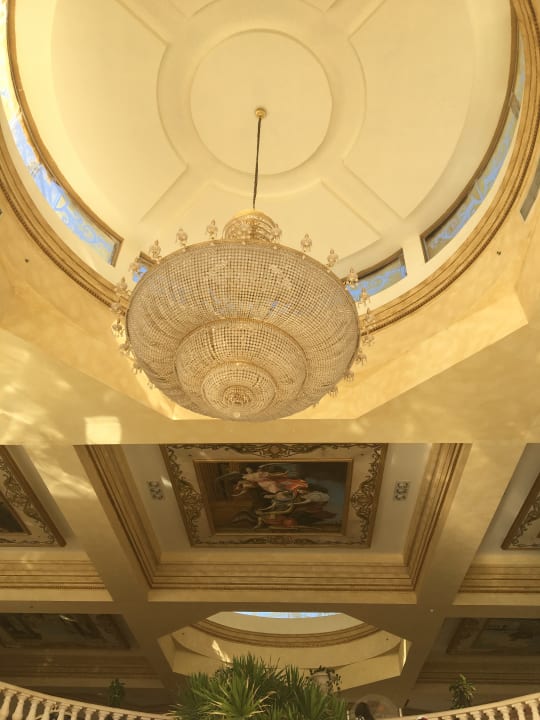 Lobby Hotel Titanic Palace