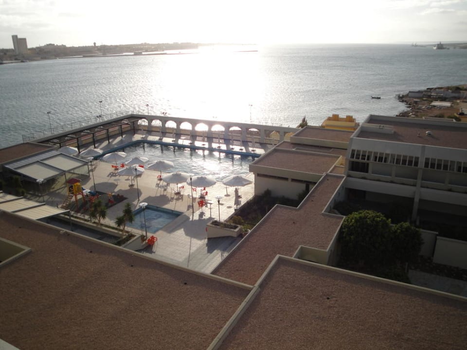 Swimmingpool Hotel Al Massira