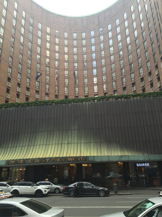 Lobby Hotel Sofitel Wentworth