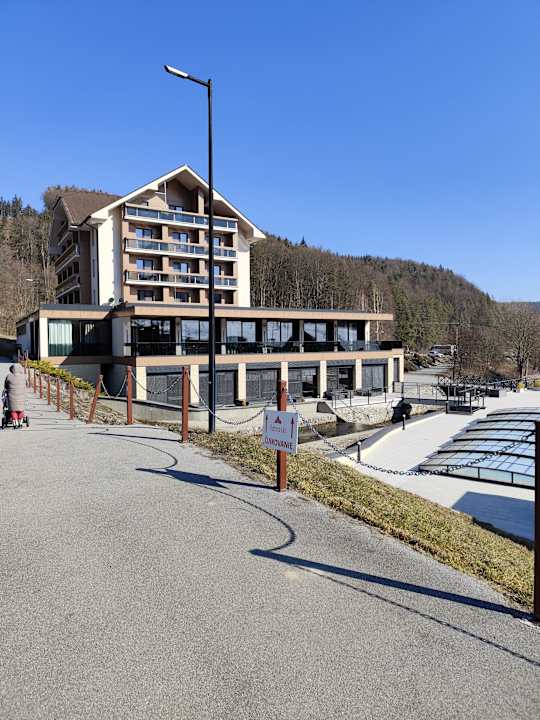 Außenansicht Hotel Impozant