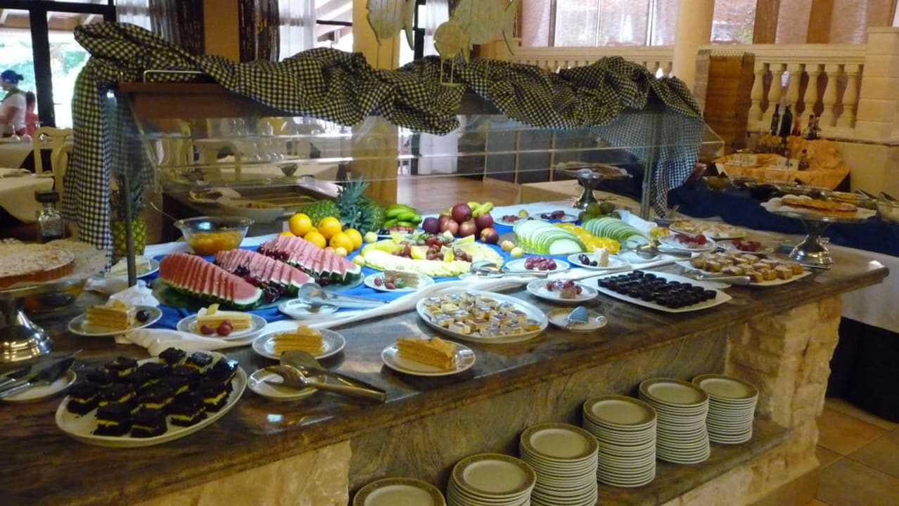 Obst und Desserts Lago Garden