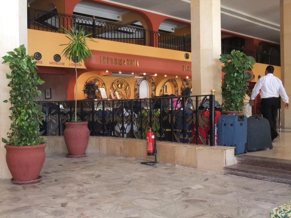 Bald nur noch Nichtraucher Arabia Azur Resort