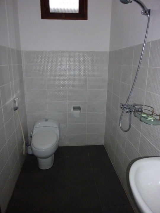 Bad/WC einfach aber sehr sauber Sindu Guesthouse