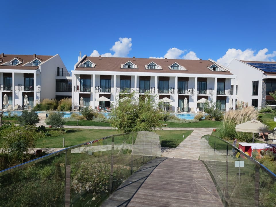 Ausblick auf die Poolzimmer Jiva Beach Resort