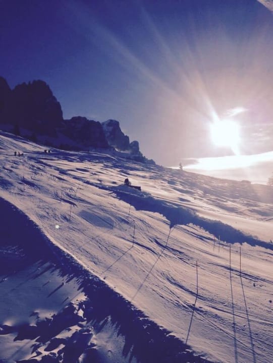 Sicht vom Hotel auf die Piste Hotel Rosengarten
