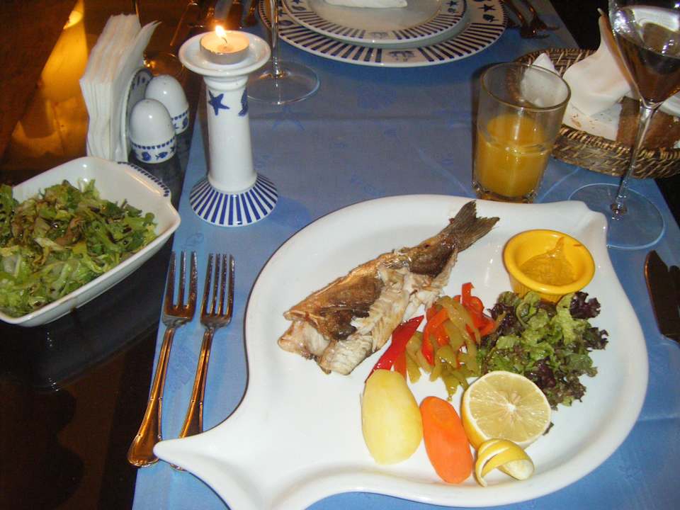 Fish-Restaurant Granada Luxury Okurcalar