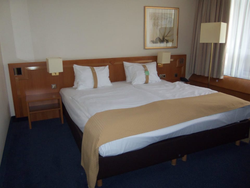 Bequem Leonardo Hotel Köln Bonn Airport