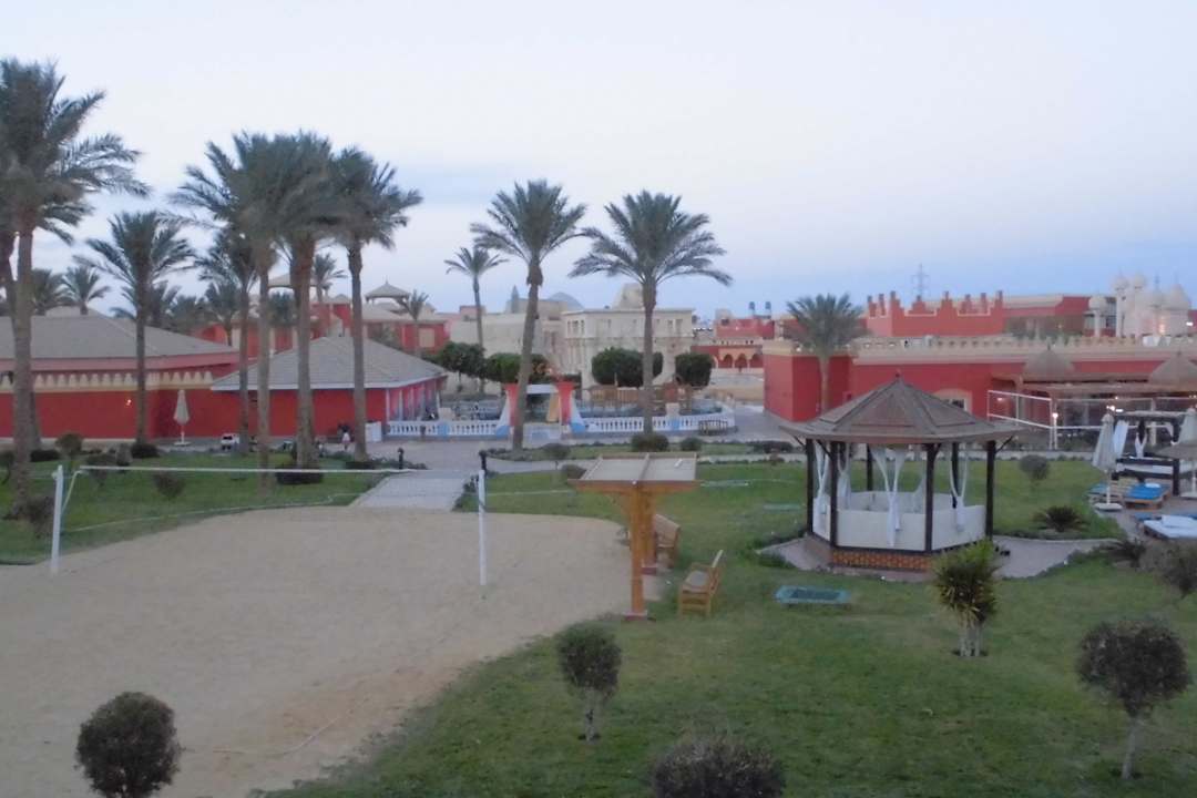 Volleyballplatz Pickalbatros Alf Leila Wa Leila Resort - Neverland Hurghada
