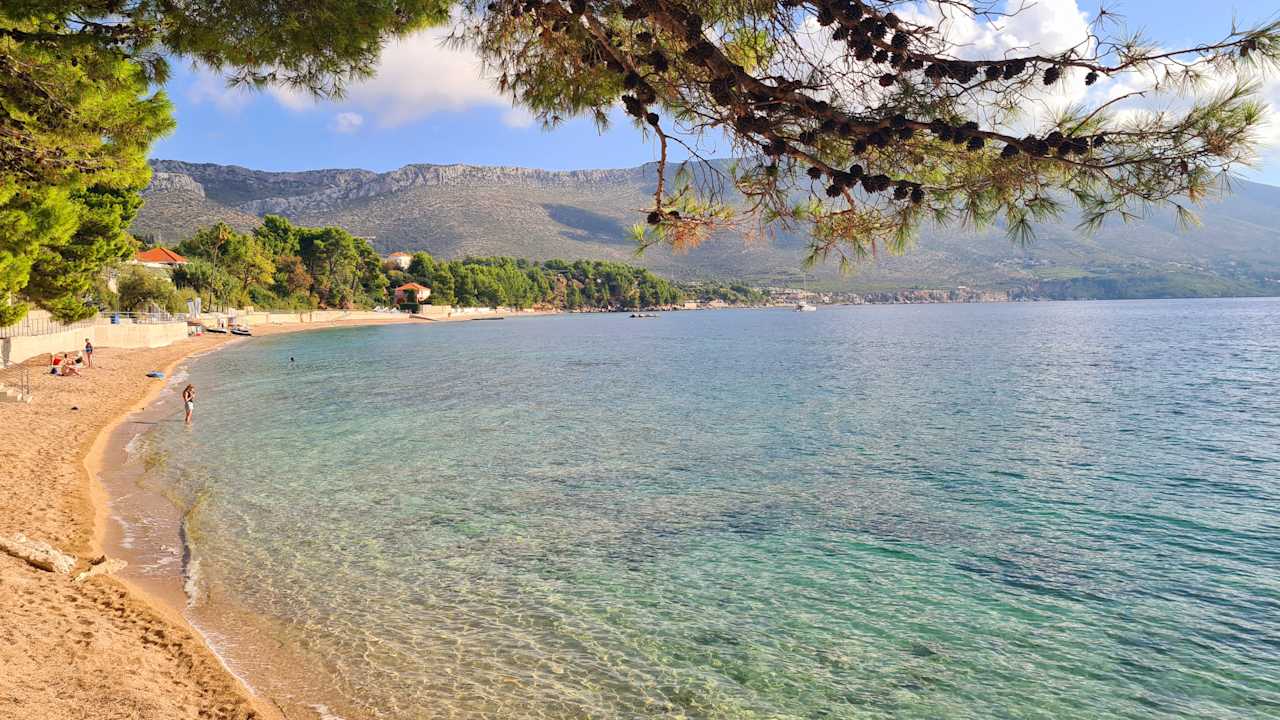 Strand Apartments ELDA