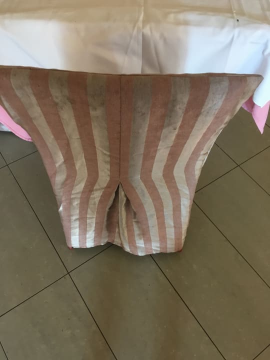 Gastro Lella Meriam Hotel & Club