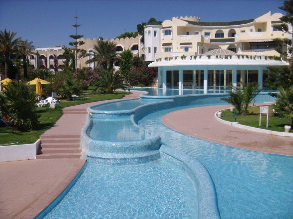 Oberer Teil der Poolanlage Mahdia Beach & Aquapark