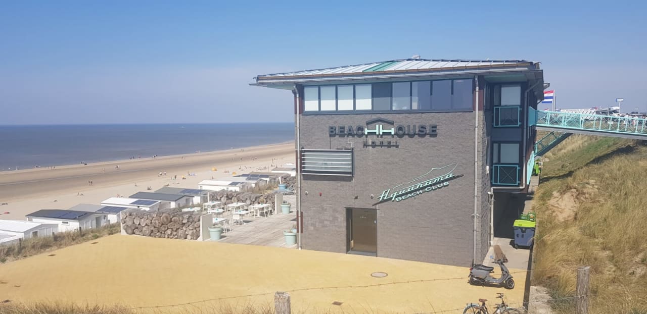 Außenansicht Beachhouse Hotel