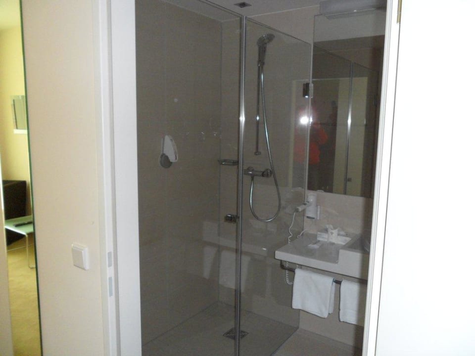 Badezimmer-Dusche Kaiser von Österreich Historik- und Thermalhotel