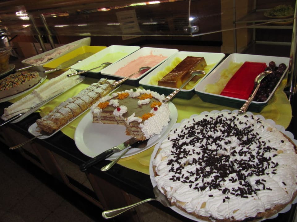 Abendessen Valentin Grand Park Suite Hotel