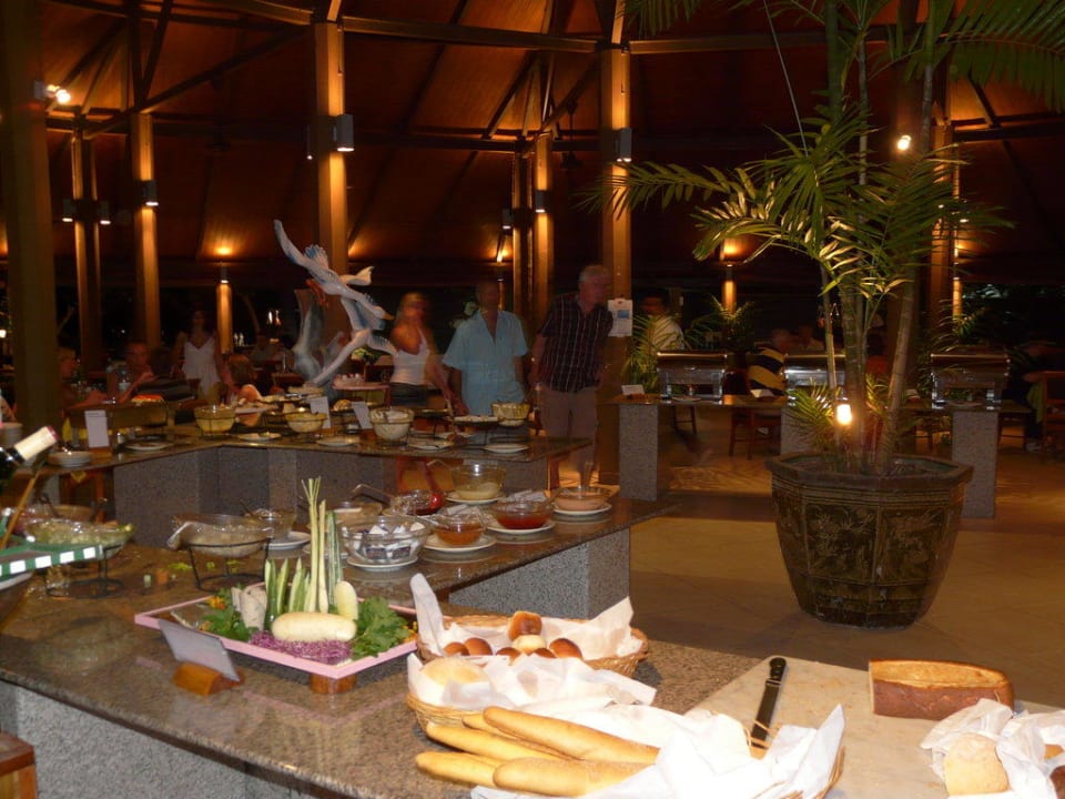 Abendessen Embudu Village