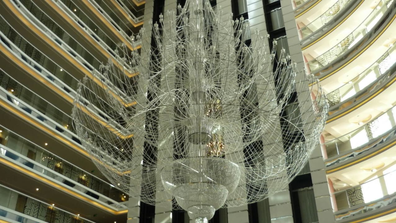 Der Kronenleuchter Hotel Delphin Imperial