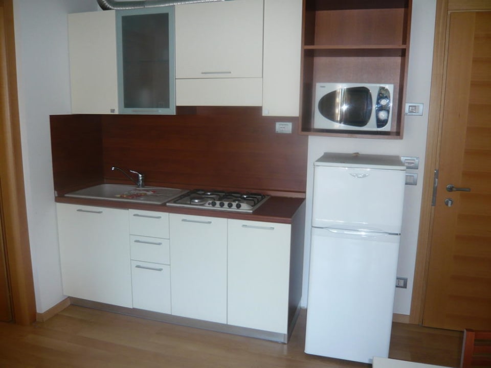 Unsere Küchenzeile Domino Suite Hotel