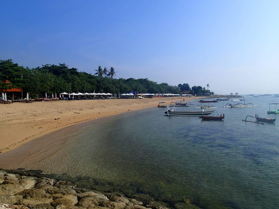 Strand von Sanur Puri Santrian