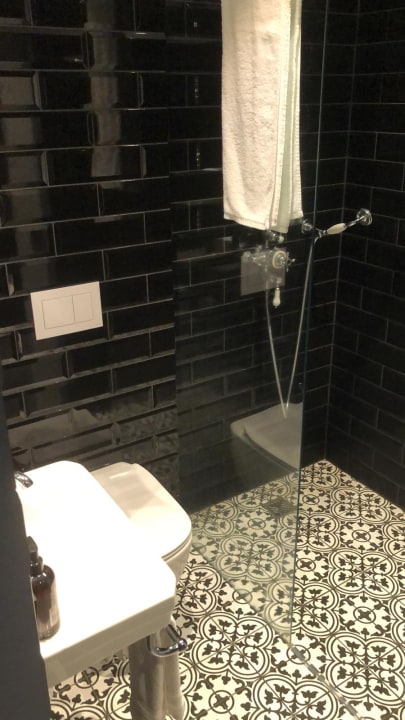 Zimmer Urban RVK studios by Heimaleiga