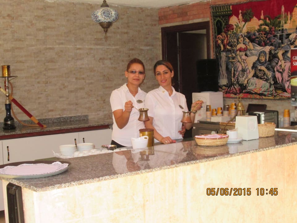 Die netten Damen vom Türkischen Café Hotel Club Nena