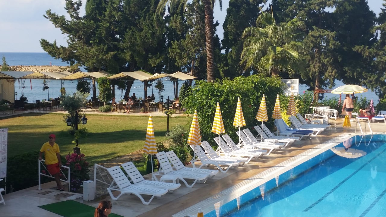 Terrassenaussicht Incekum Su Hotel