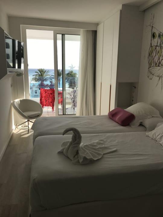 Zimmer Iberostar Waves Bahia de Palma