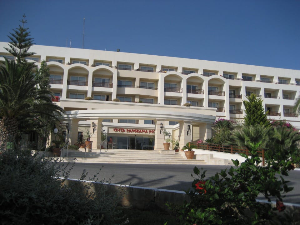 Hotelfront / Eingang Iberostar Waves Creta Panorama & Mare