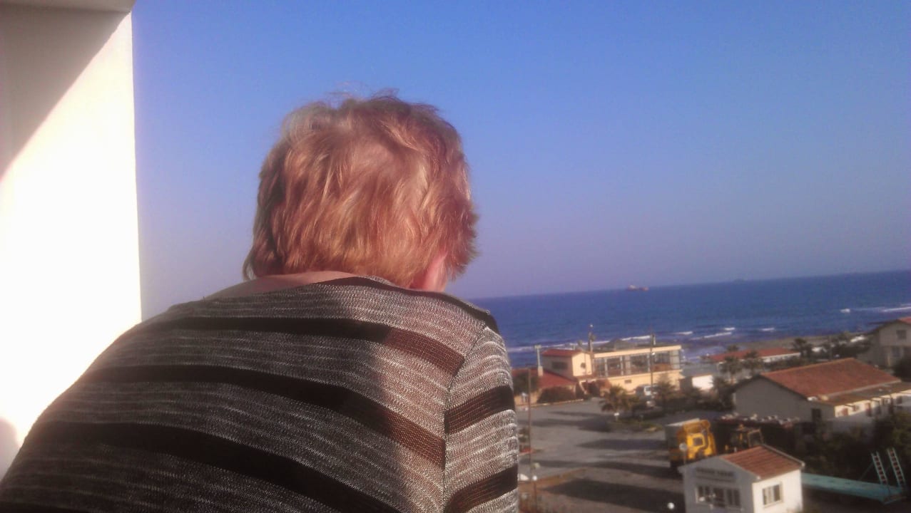 Auf das Mittelmeer Salamis Bay Conti Resort Hotel & Casino