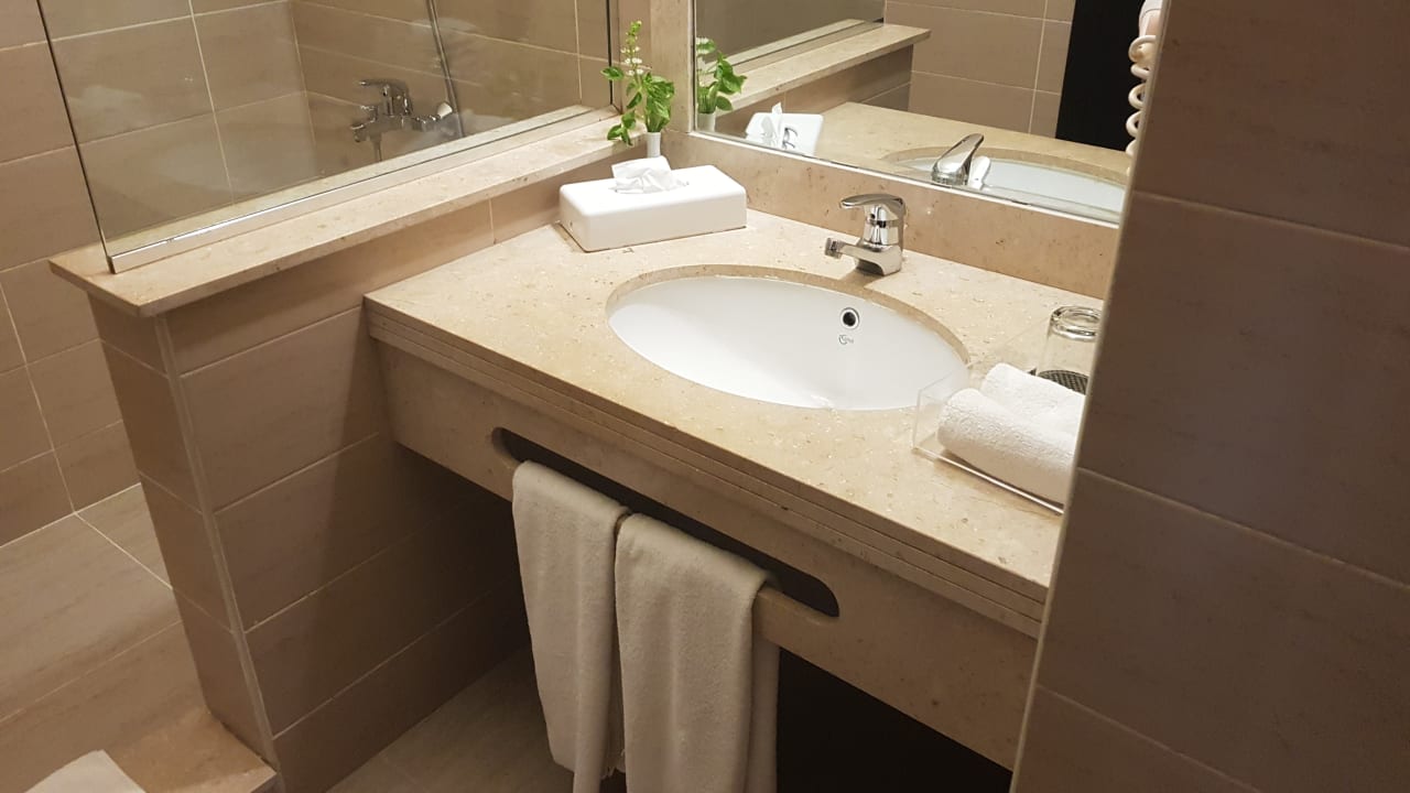 Zimmer Jaz Makadi Oasis Resort