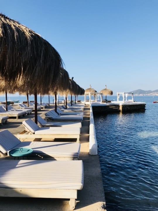 Beach Club (kostet extra) Iberostar Selection Santa Eulalia Ibiza