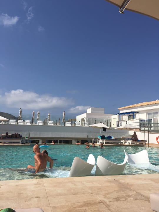 Pool Parque Nereida Suites Hotel