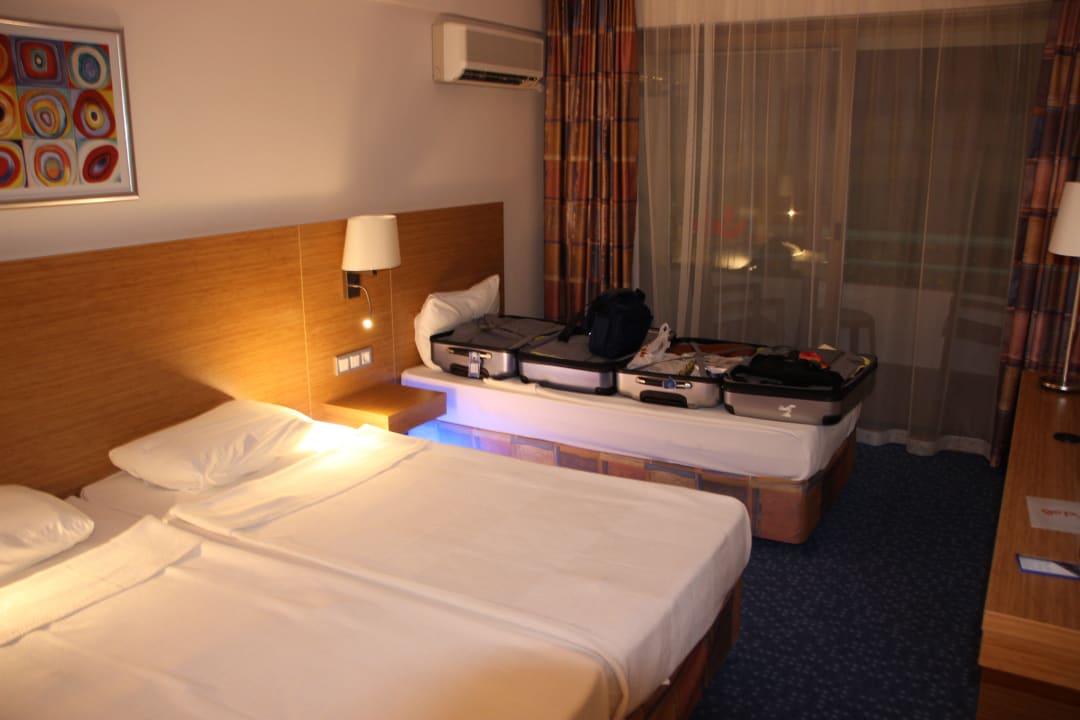 Zimmer Hotel Grand Efe