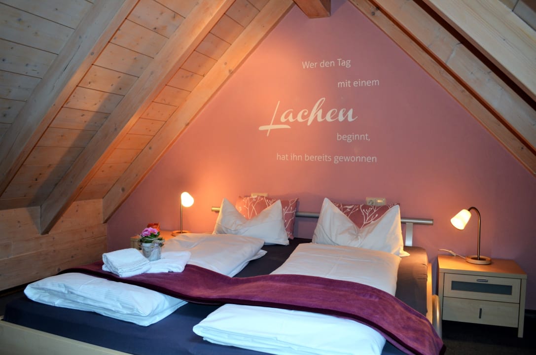 Zimmer Ferienwohnungen Holder