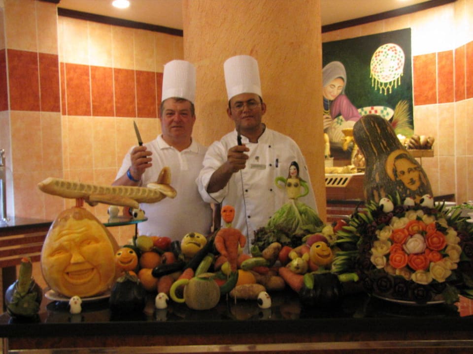 Dekoratives Obst und Gemüse Beach Albatros Resort