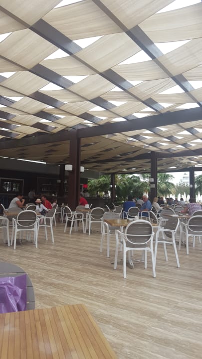 Pool Hotel Royal Garden Beach