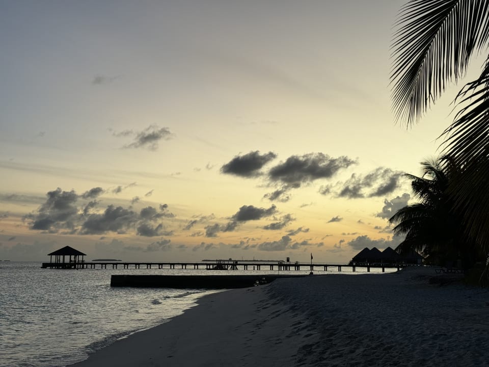 Strand Adaaran Select Meedhupparu Island Resort - Premium All Inclusive