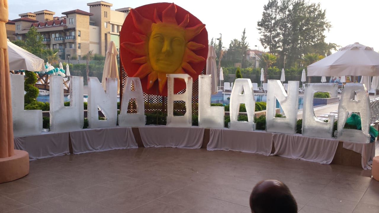 1 Jahr Luna Blanca Geburtstagsparty Luna Blanca Resort & Spa